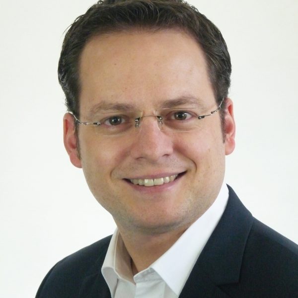 Tobias Eckert
